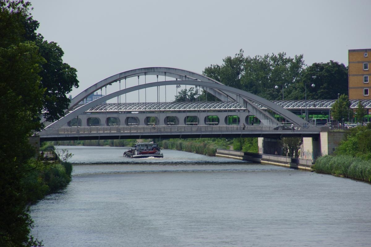 Brücke Groß-Bucholzer-Kirchweg 