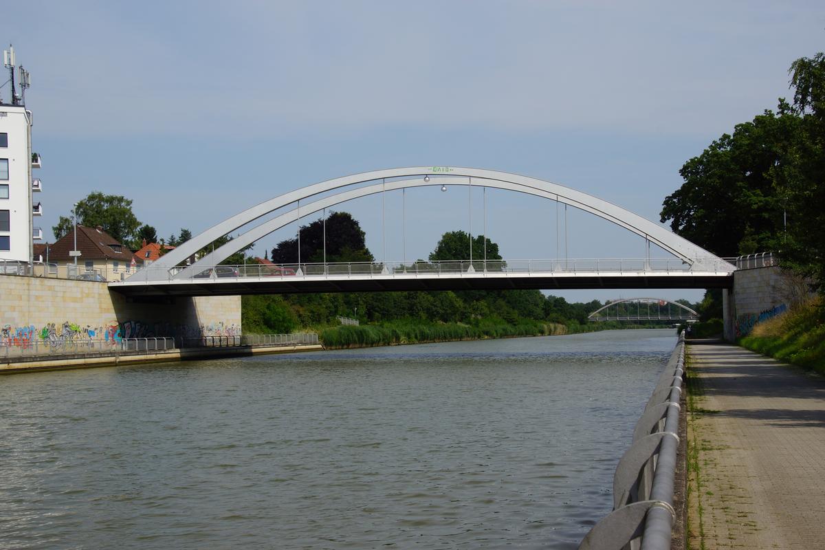 Brücke Groß-Bucholzer-Kirchweg 