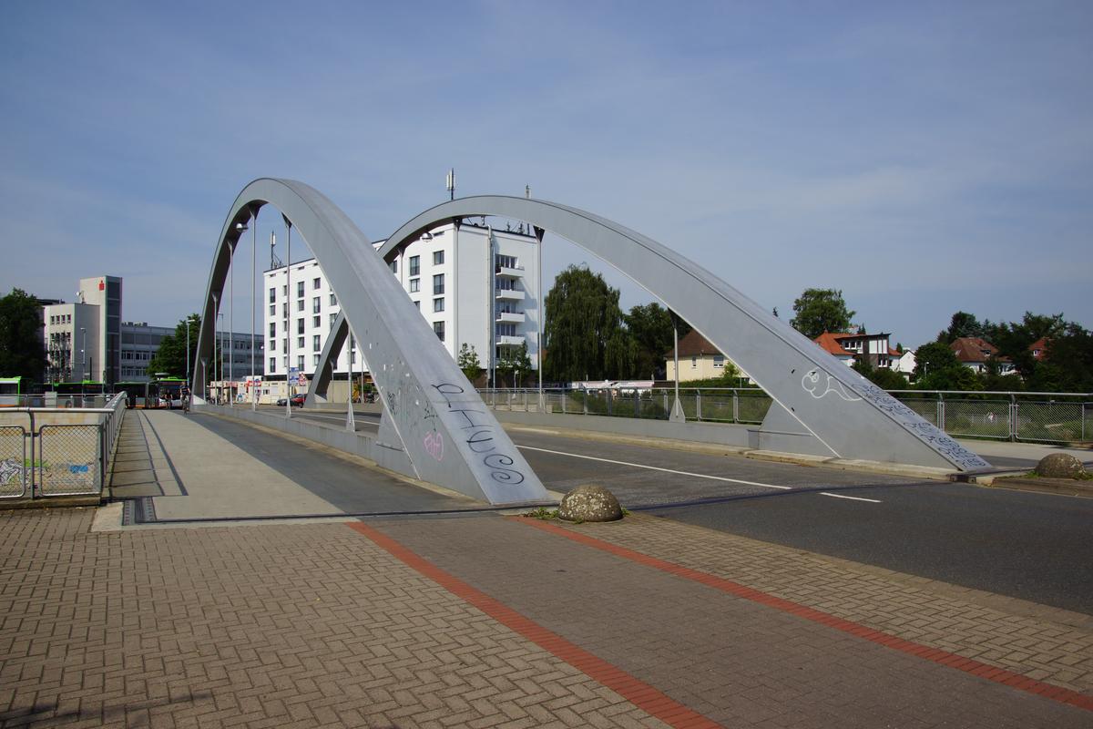 Gross-Bucholzer-Kirchweg Bridge 
