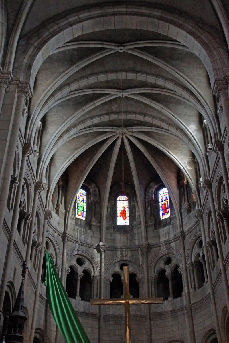 Église Saint-Pierre de Mâcon 