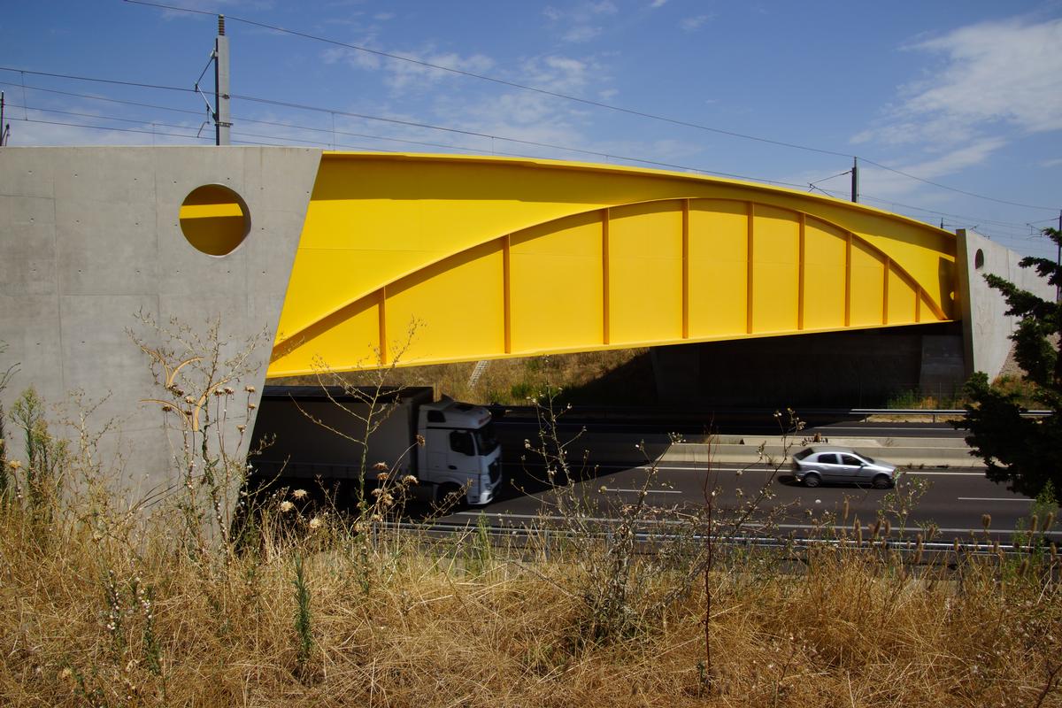 Viaduc sur l'A54