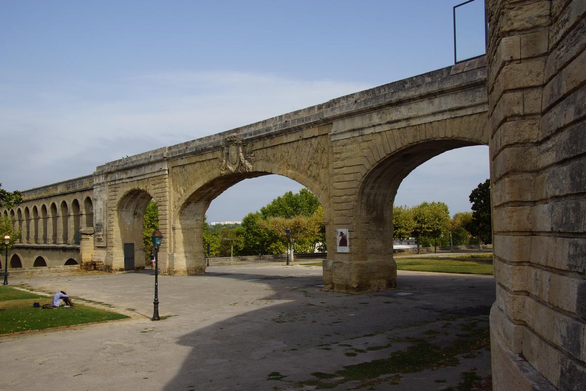 Saint-Clément Aqueduct 