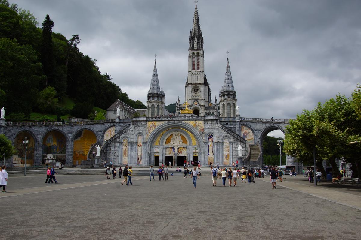 Rosary Basilica (Lourdes, 1889) | Structurae