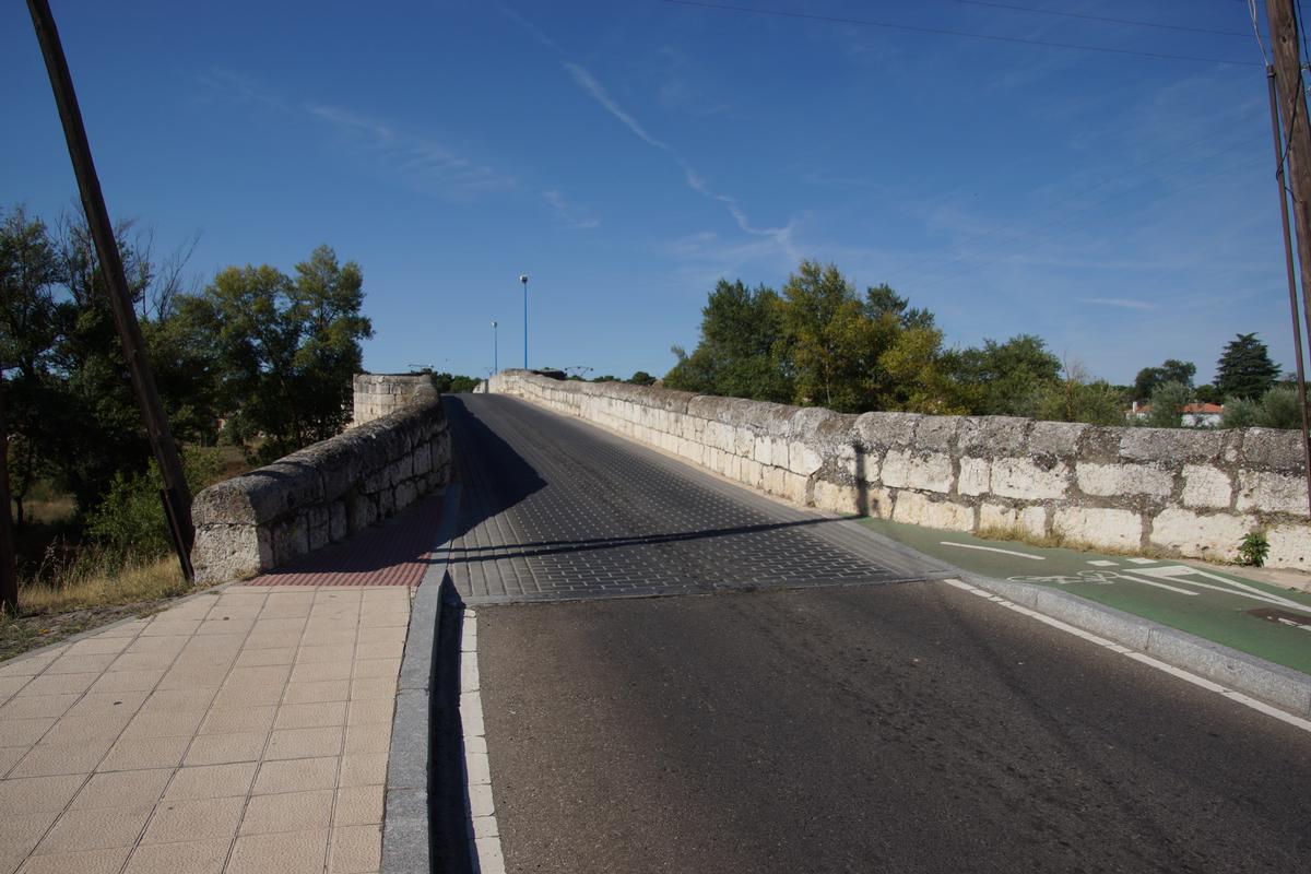 Old Puente Duero Bridge (Valladolid) Structurae