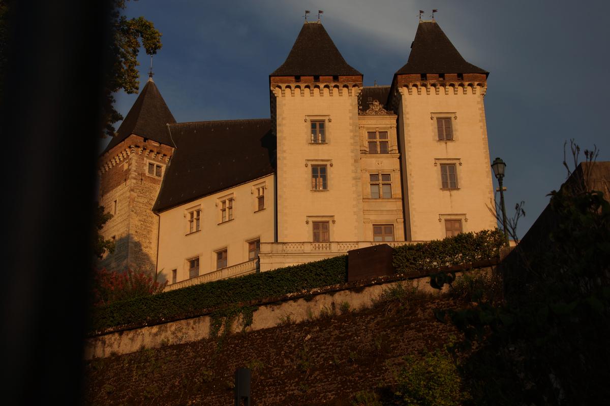Henri IV Castle 