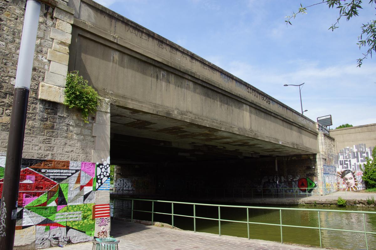 Pont Macdonald (Canal de l'Ourcq) (Paris (19 ème )) Structurae Pont Macdonald (Canal de l'Ourcq) (Paris (19 ème )) Structurae
