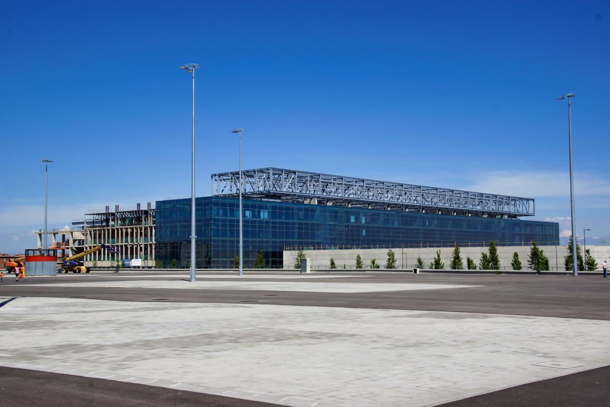 Madrid Olympic Aquatic Center 