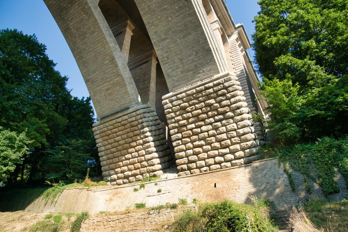 Adolphe-Brücke 