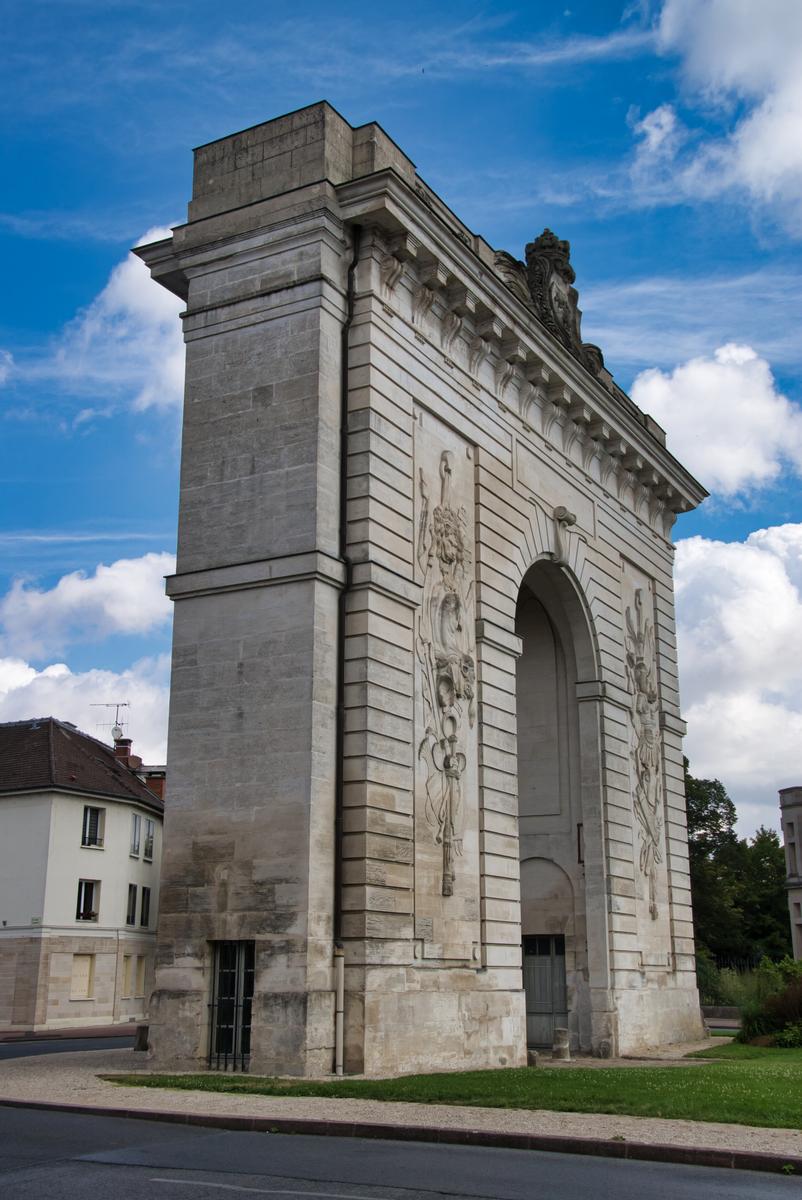 Porte Sainte-Croix 
