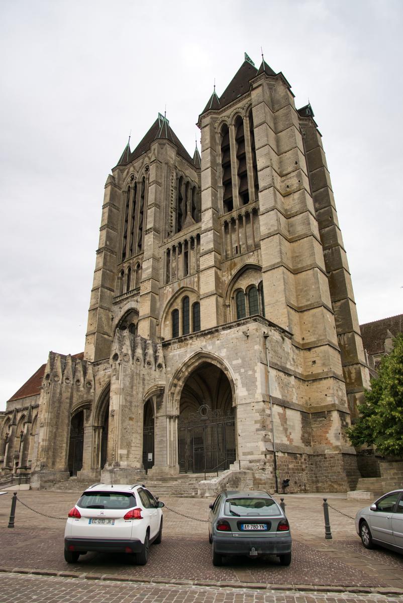 Noyon Cathedral 