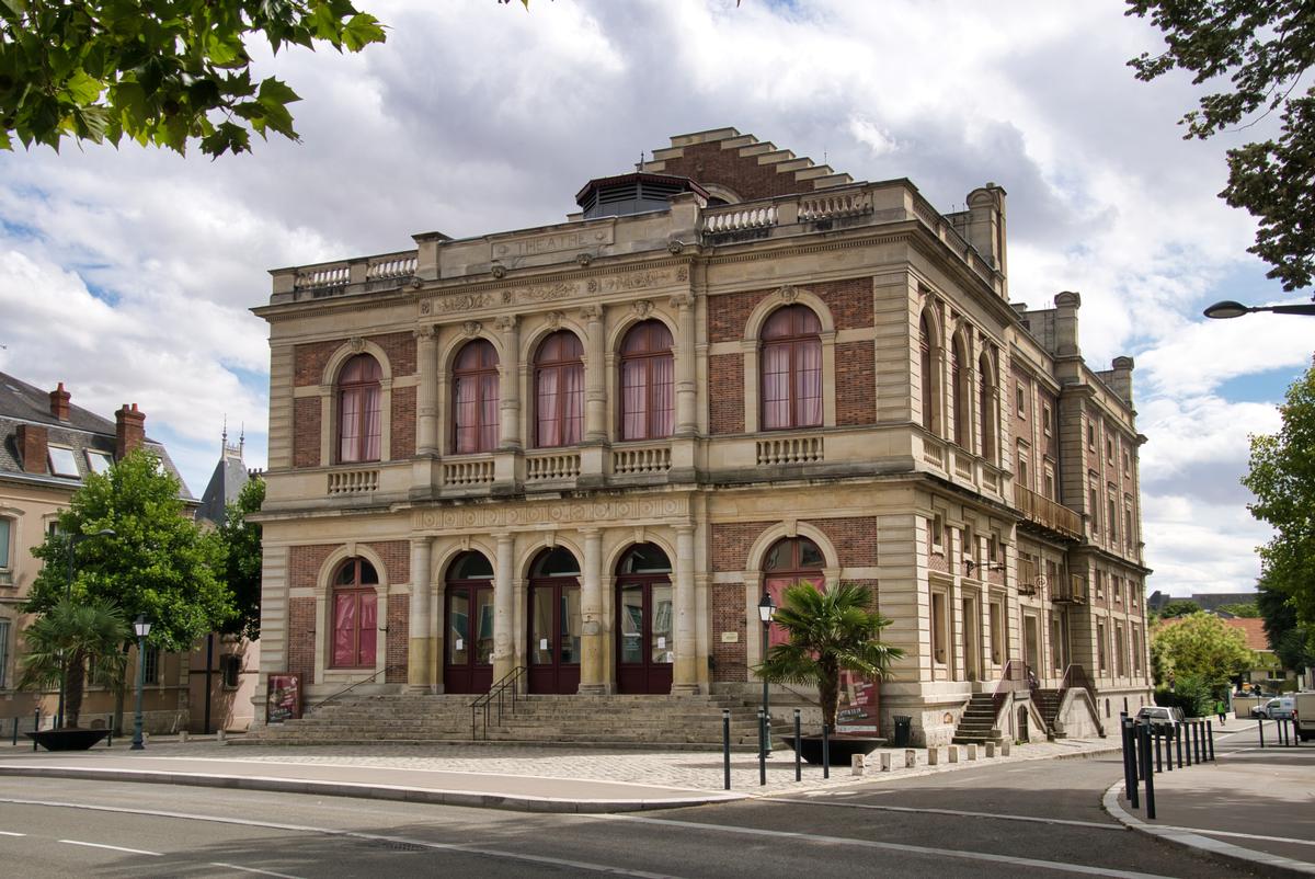 Chartres Municipal Theater 