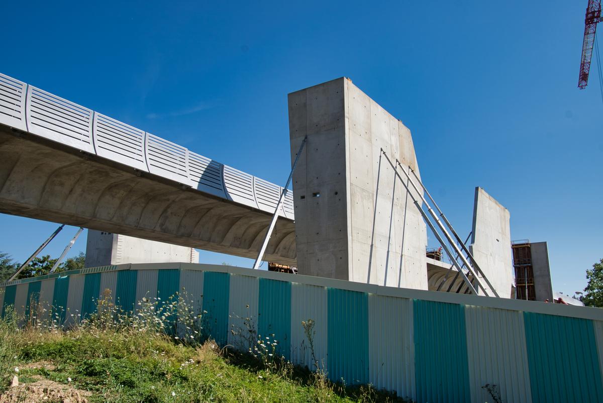 Structurae [en] BeaulieuUniversité Metro Station