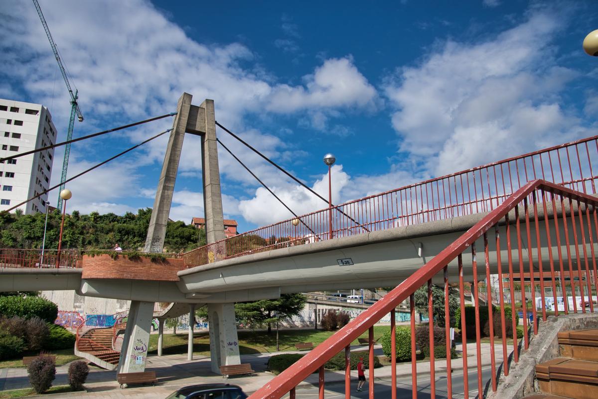 Astrabudúa Footbridge 