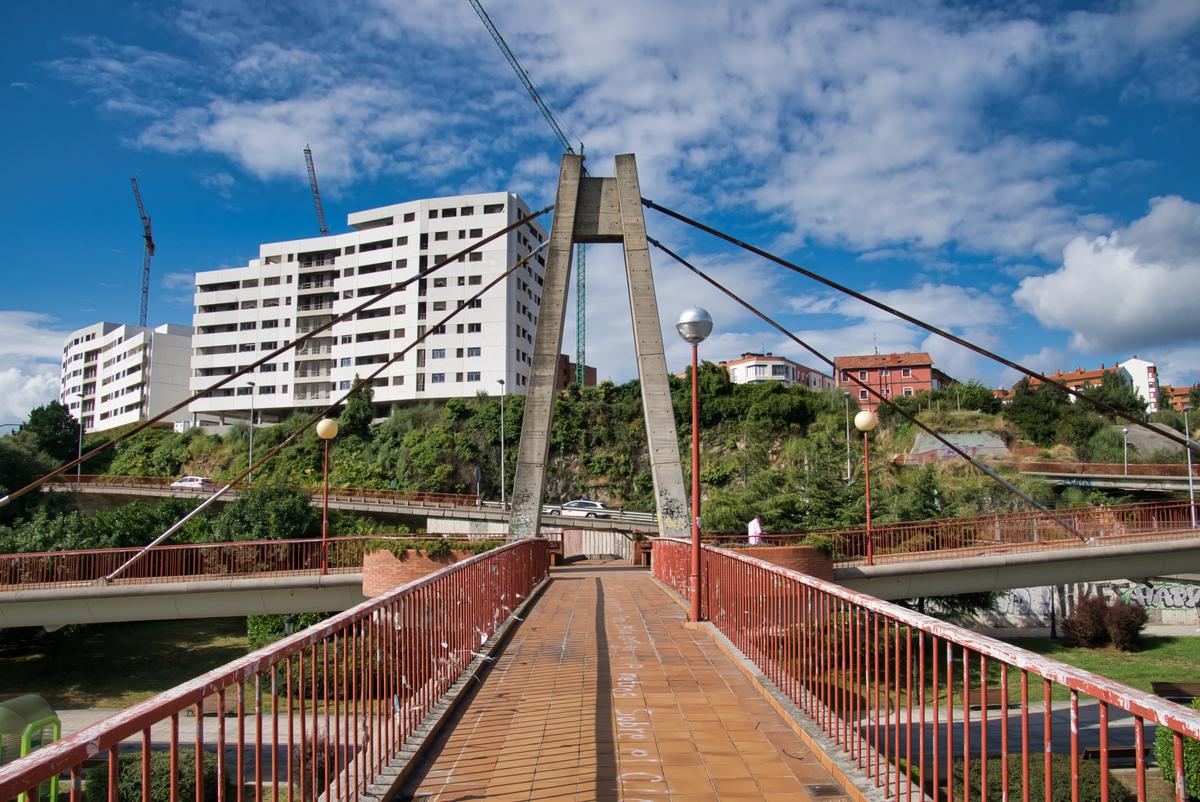 Astrabudúa Footbridge 