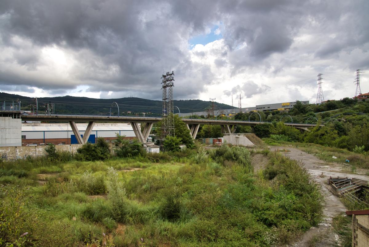 Nervión River Metro Viaduct 