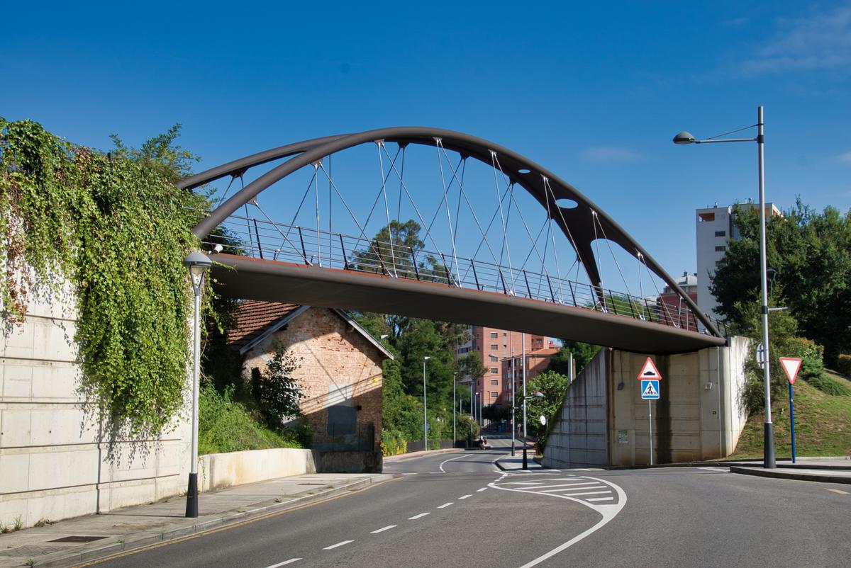 Geh- und Radwegbrücke Gorostiza 