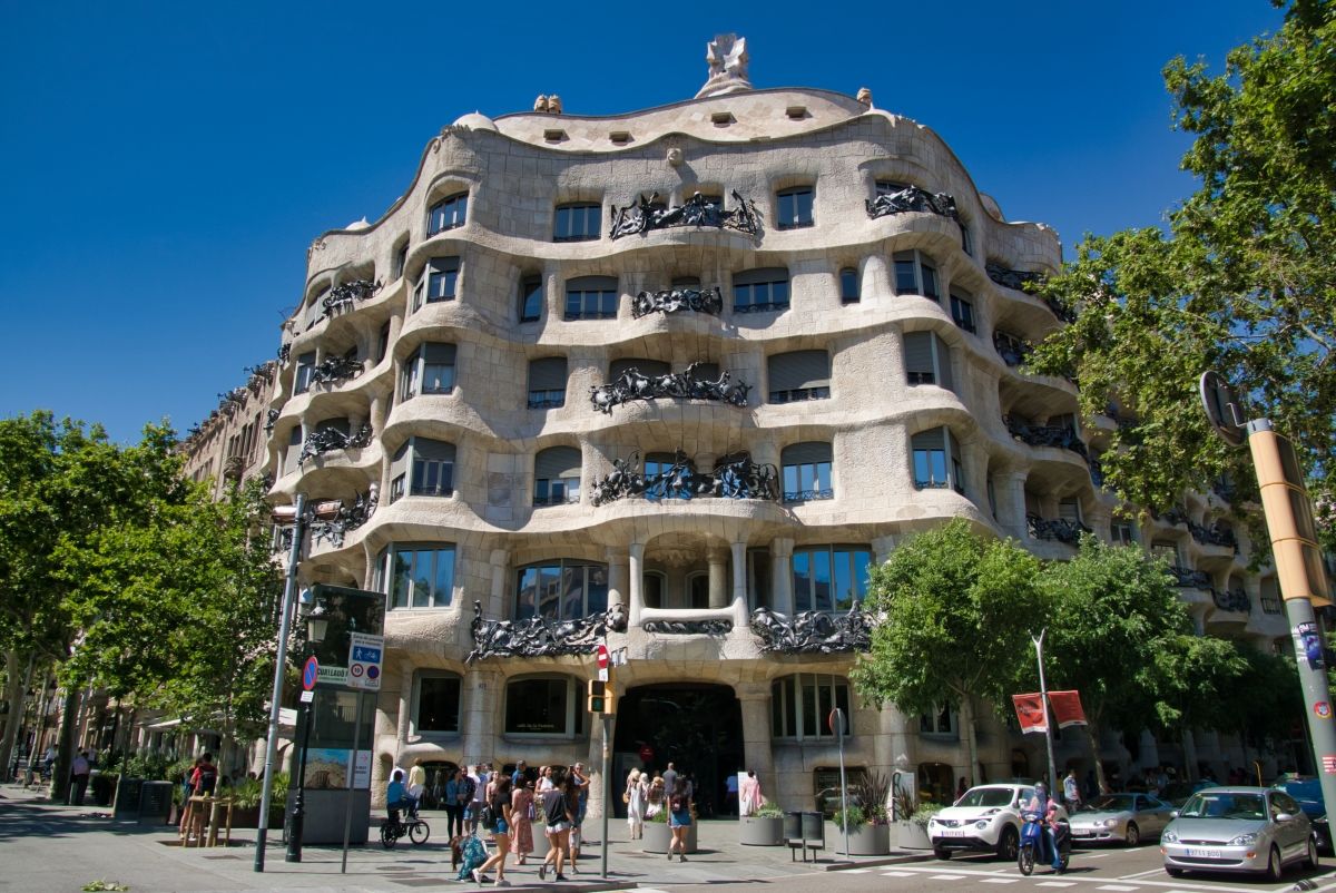 Vivienda en Ronda Sant Pere, Barcelona - Asian - Living Room - Barcelona -  by Barcelona LED