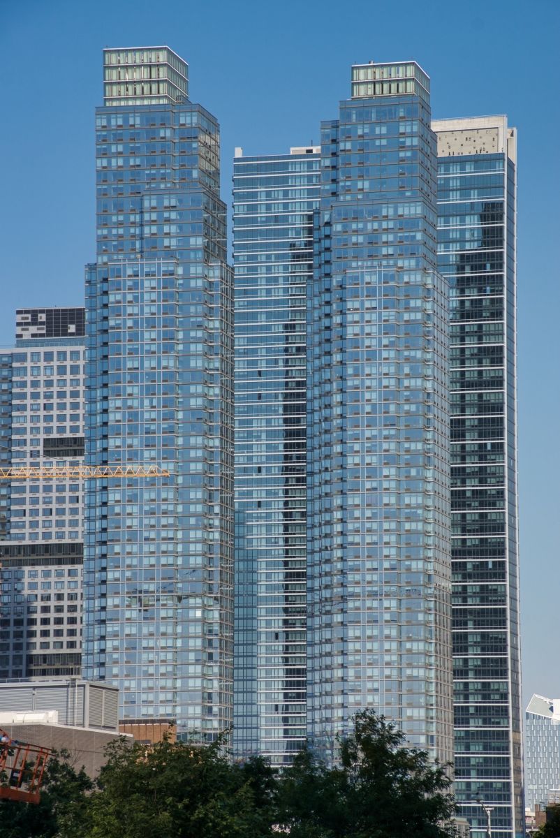Silver Towers At River Place Manhattan 2009 Structurae