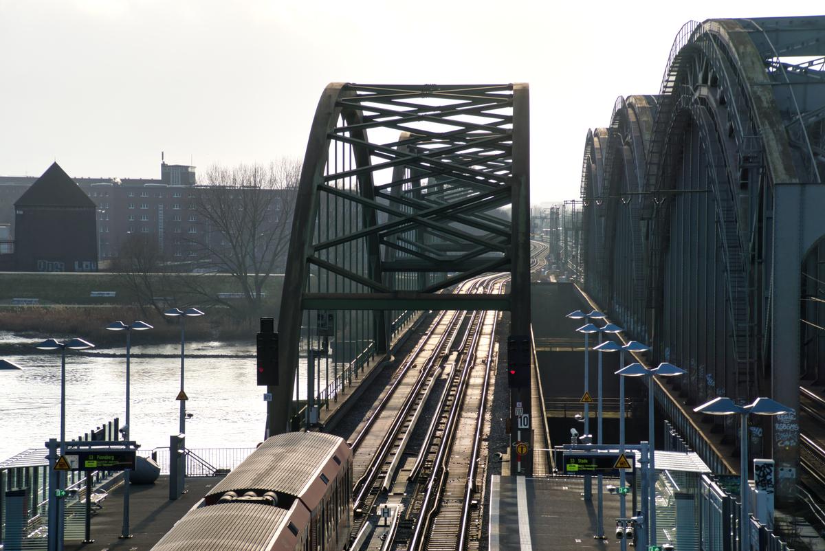 S-Bahn-Brücke über die Norderelbe 
