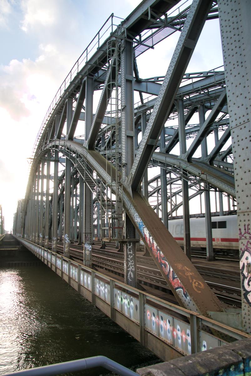 Norderelbeisenbahnbrücke 