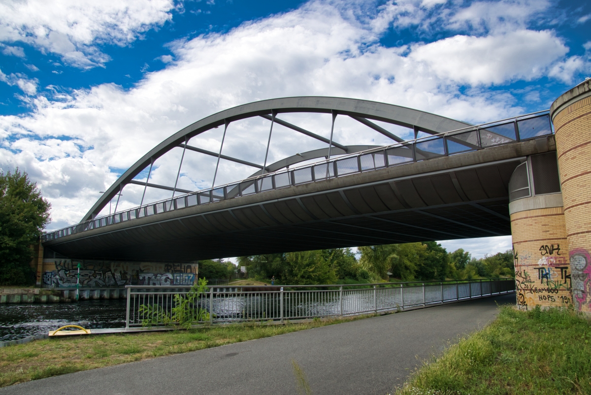 Ernst-Keller-Brücke 
