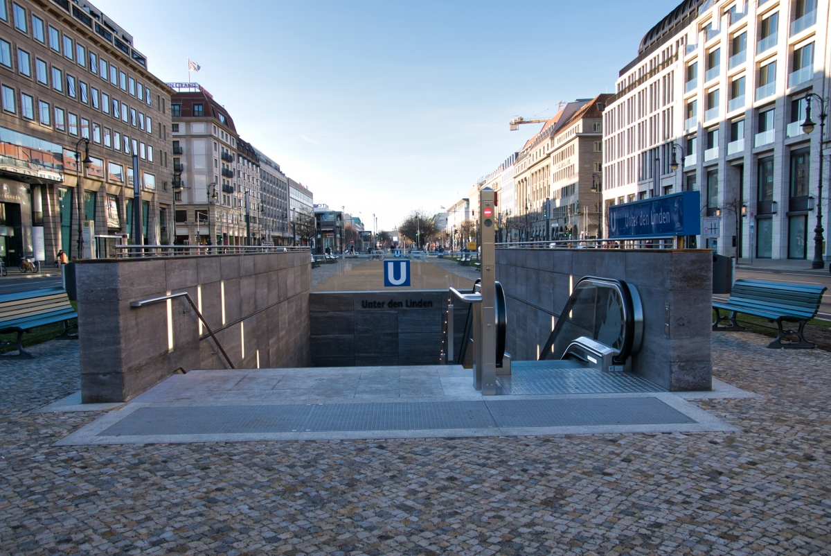 U-Bahnhof Unter den Linden (Berlin-Mitte, 2020) | Structurae