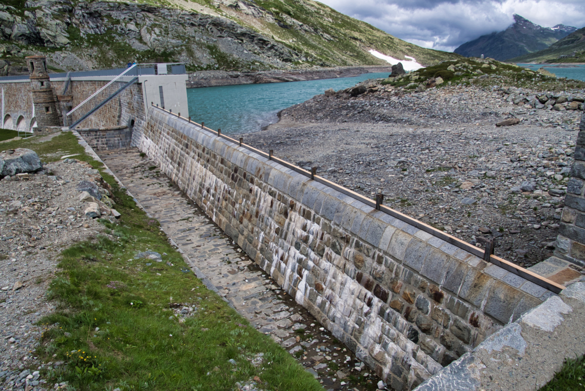 Lago Bianco Süd Dam (Poschiavo, 1912) | Structurae