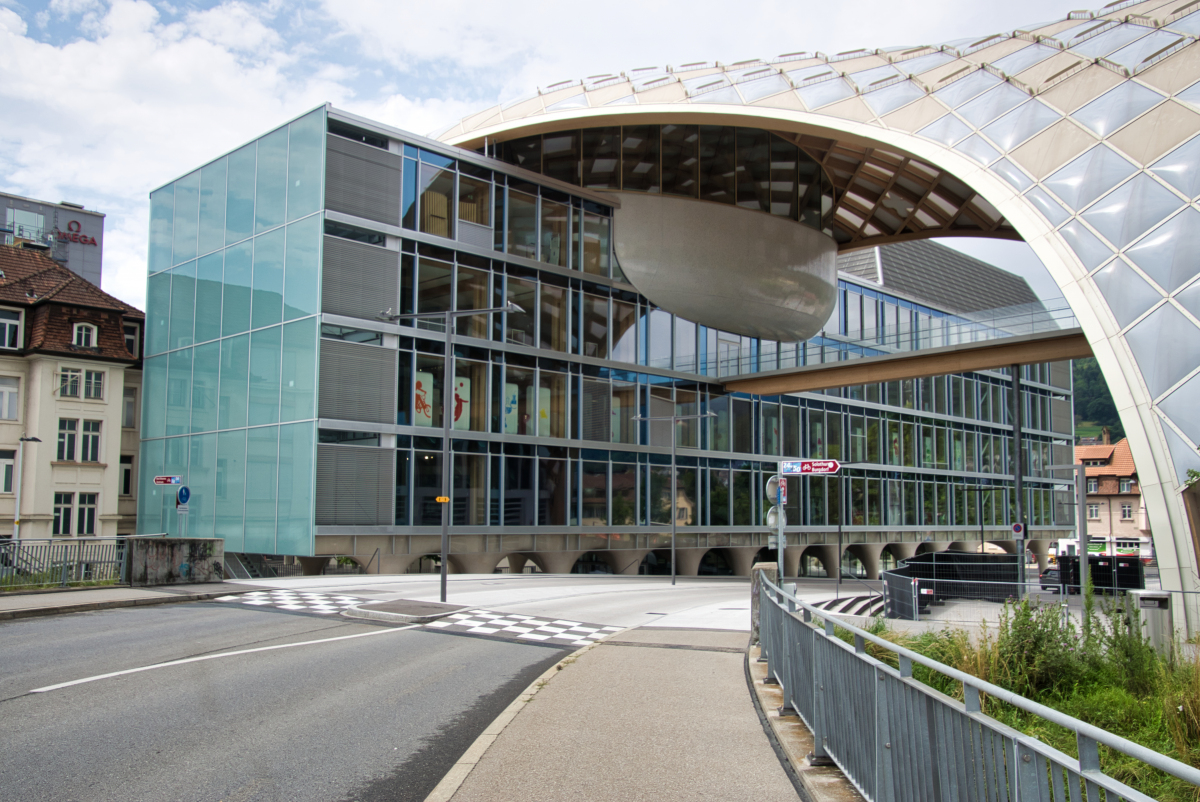Swatch-Hauptsitz / Cité du Temps (Biel, 2019) | Structurae