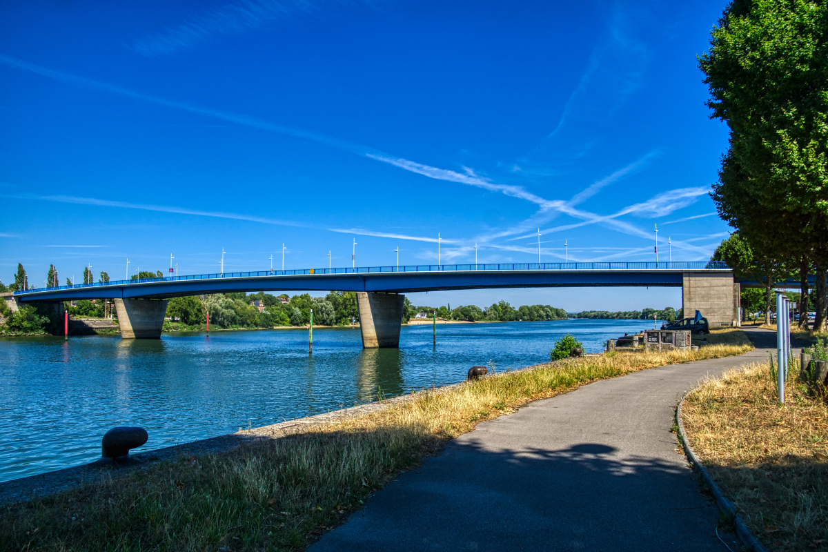 Jean-Jaurès-Brücke 