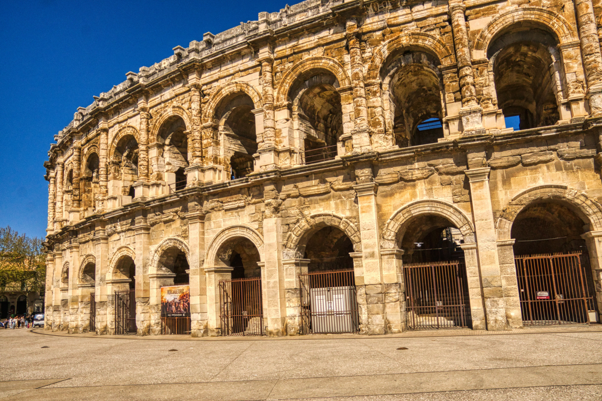 Arena of Nîmes (Nîmes, 120) | Structurae