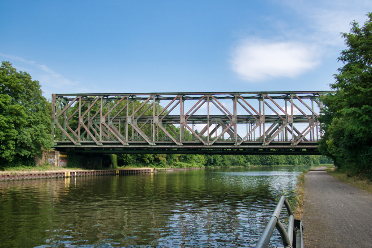 Railroad Bridge No. 307-2 (Duisburg, 1952) | Structurae