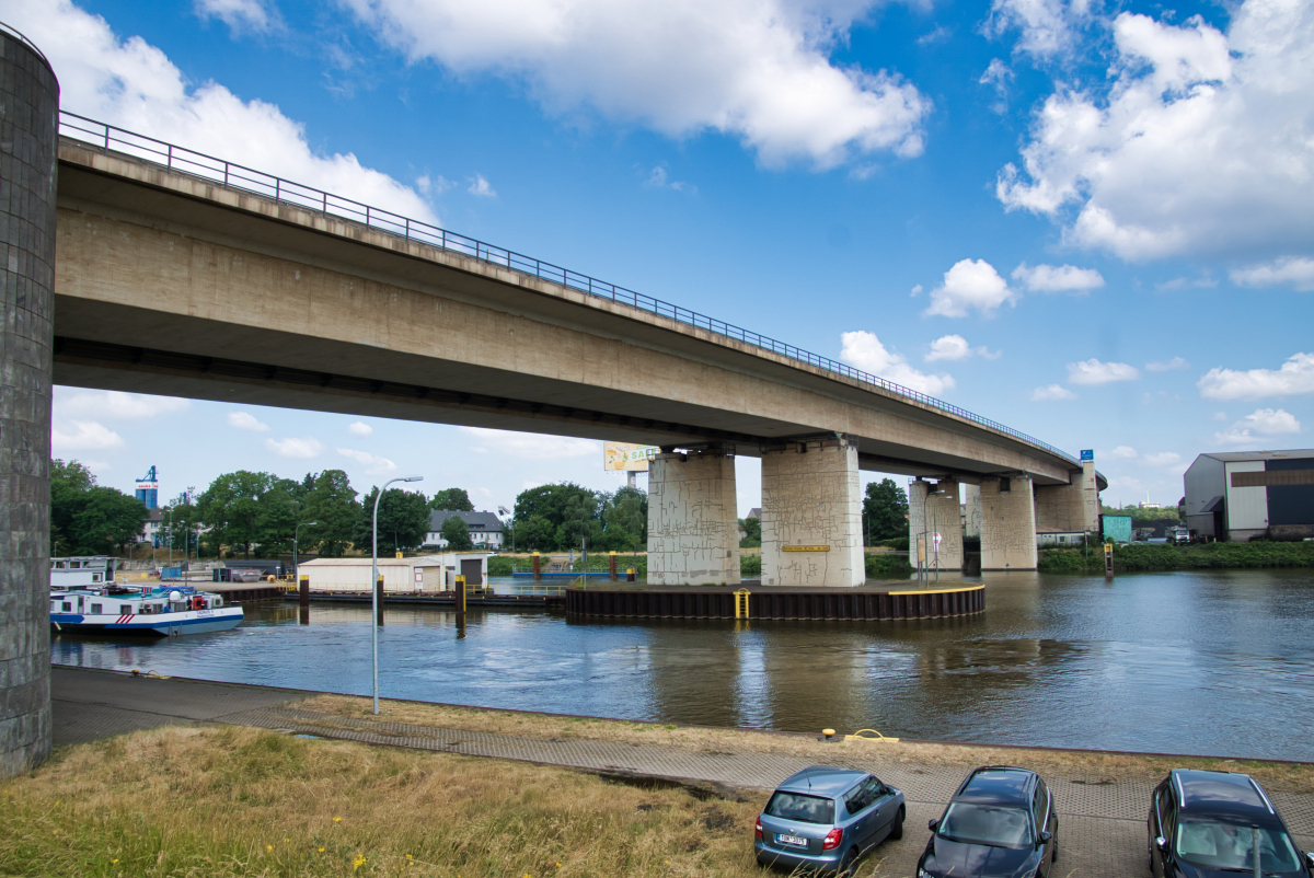 Picture of Berliner Brücke