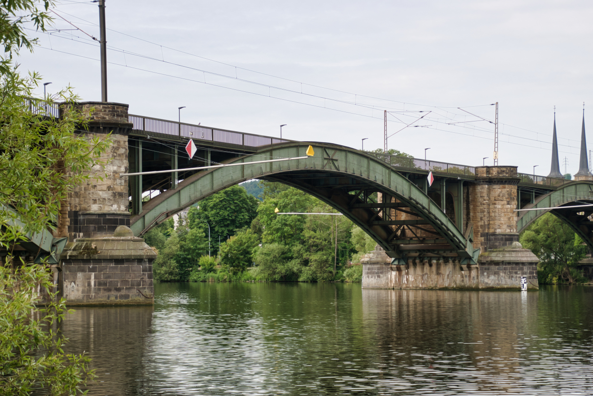 Güls Railroad Bridge 