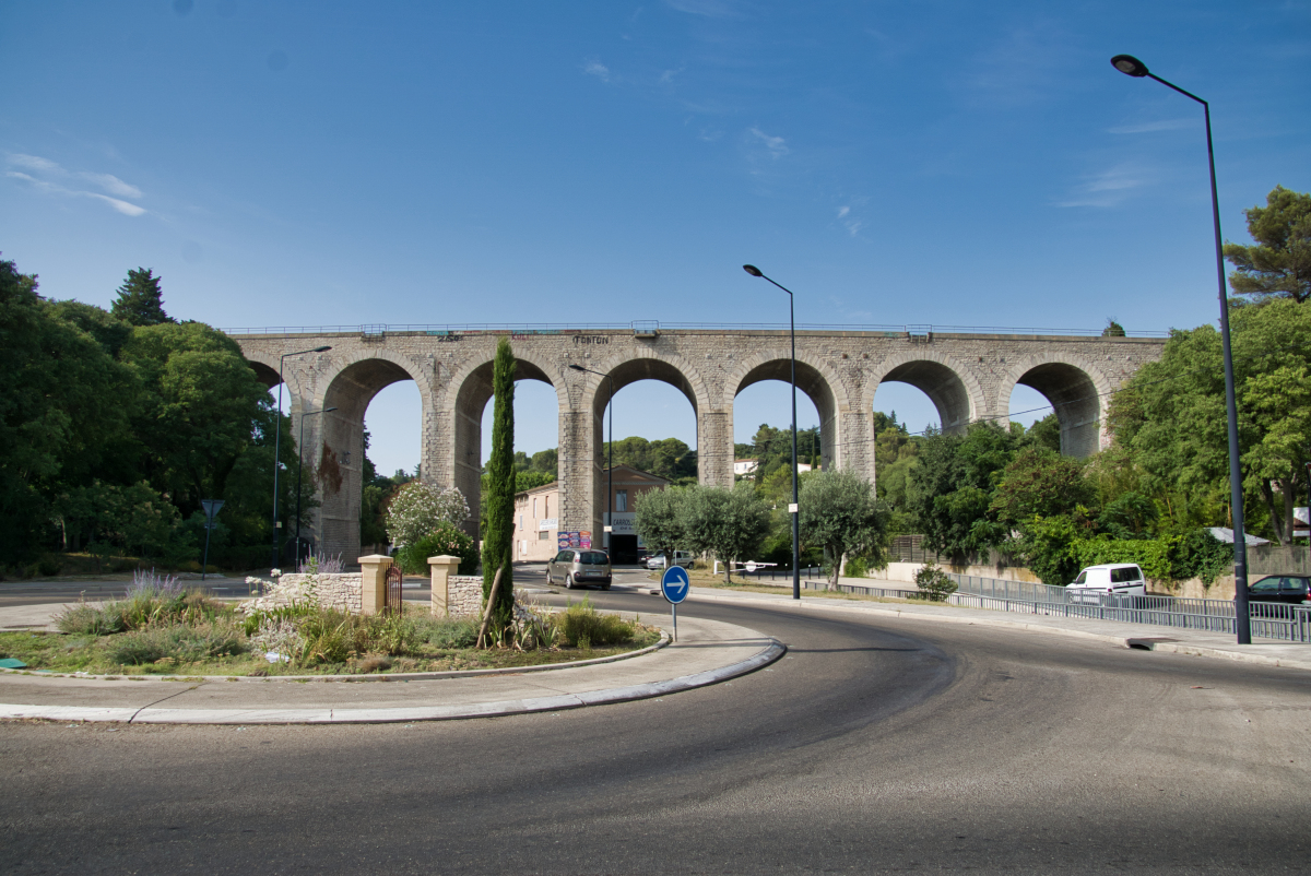 Tour Magne Viaduct 