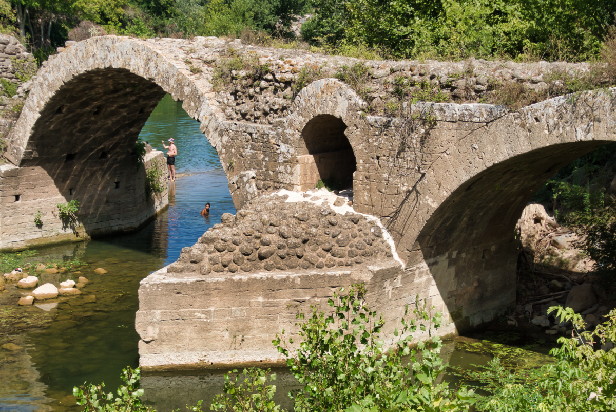 Pont romain de Saint-Thibery 