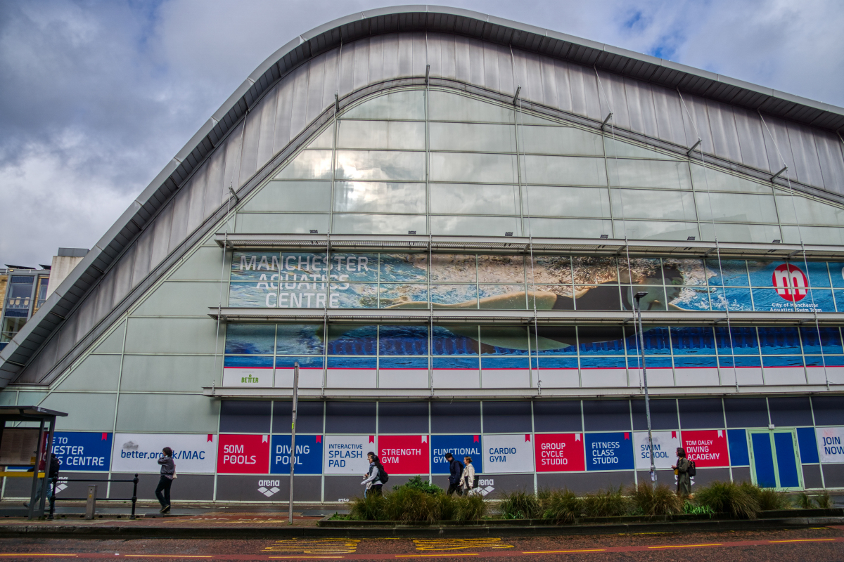 Manchester Aquatics Centre (Manchester, 2000) | Structurae