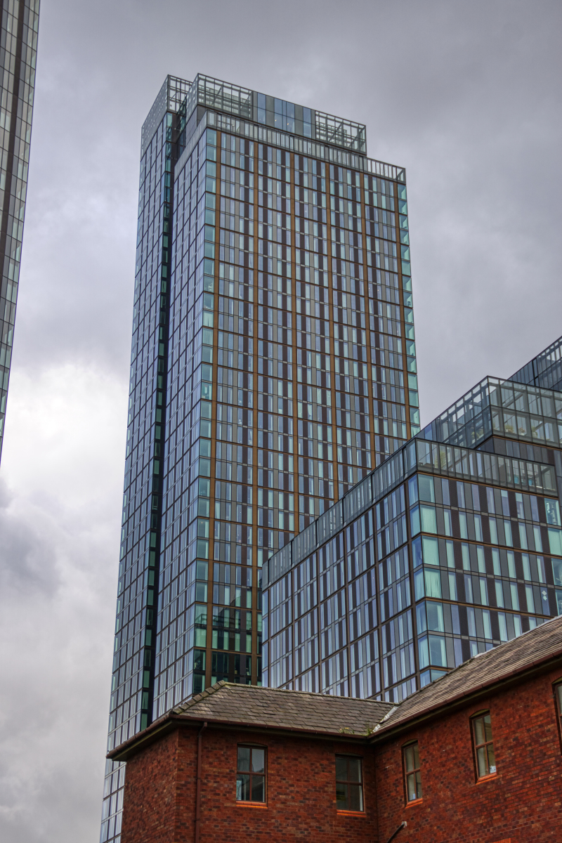 Elizabeth Tower (Manchester, 2022) | Structurae