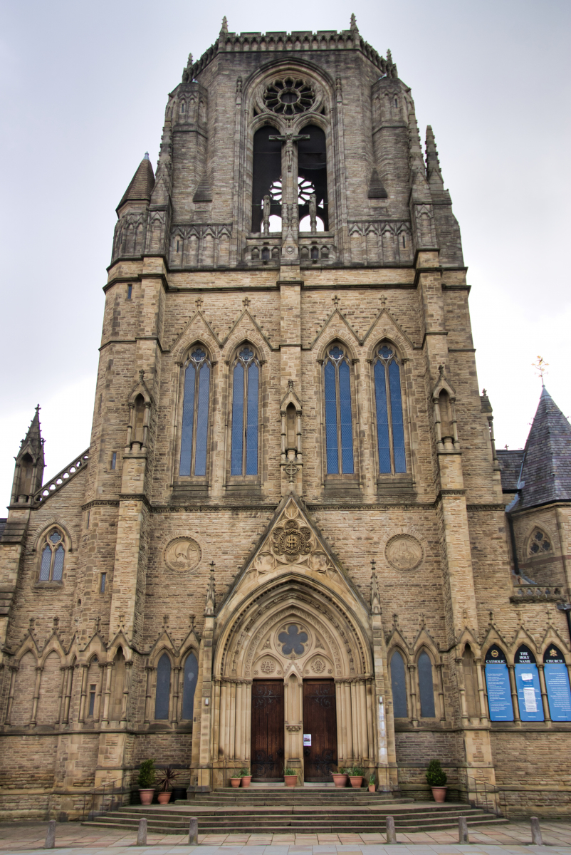 Church of the Holy Name of Jesus (Manchester, 1871) | Structurae