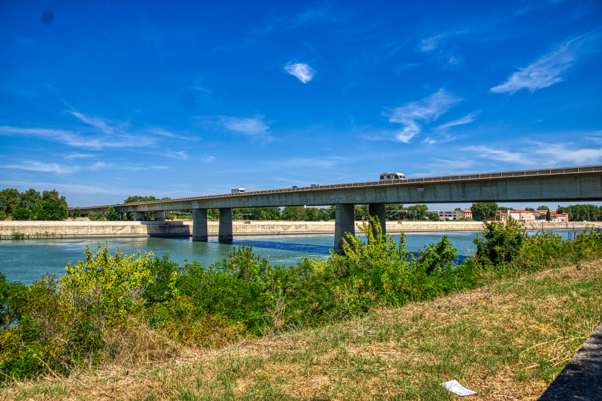 Pont de la RN113 sur le Rhône 