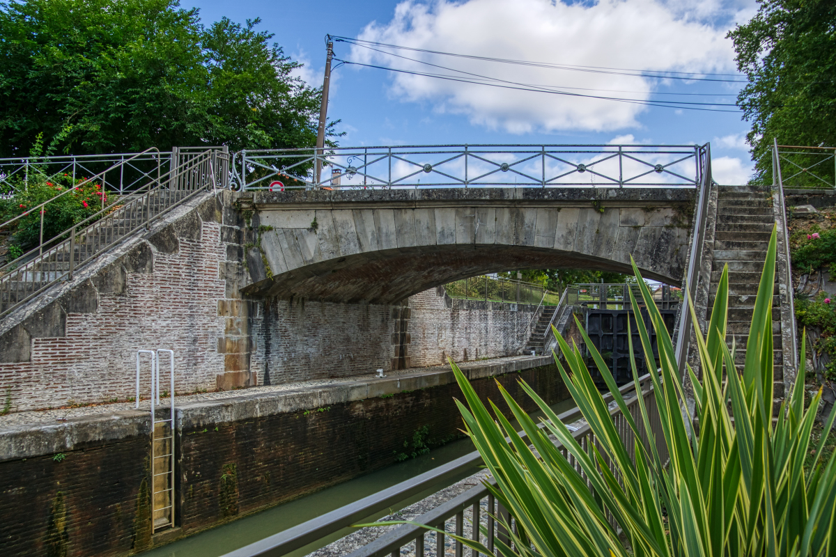 Pont du chemin de la Rhode 