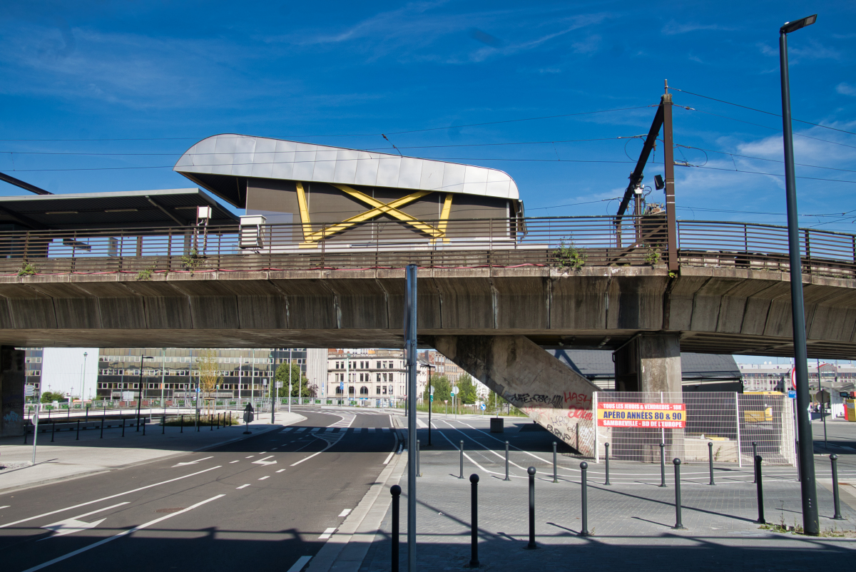 La Villette Station & Sambre Crossing 