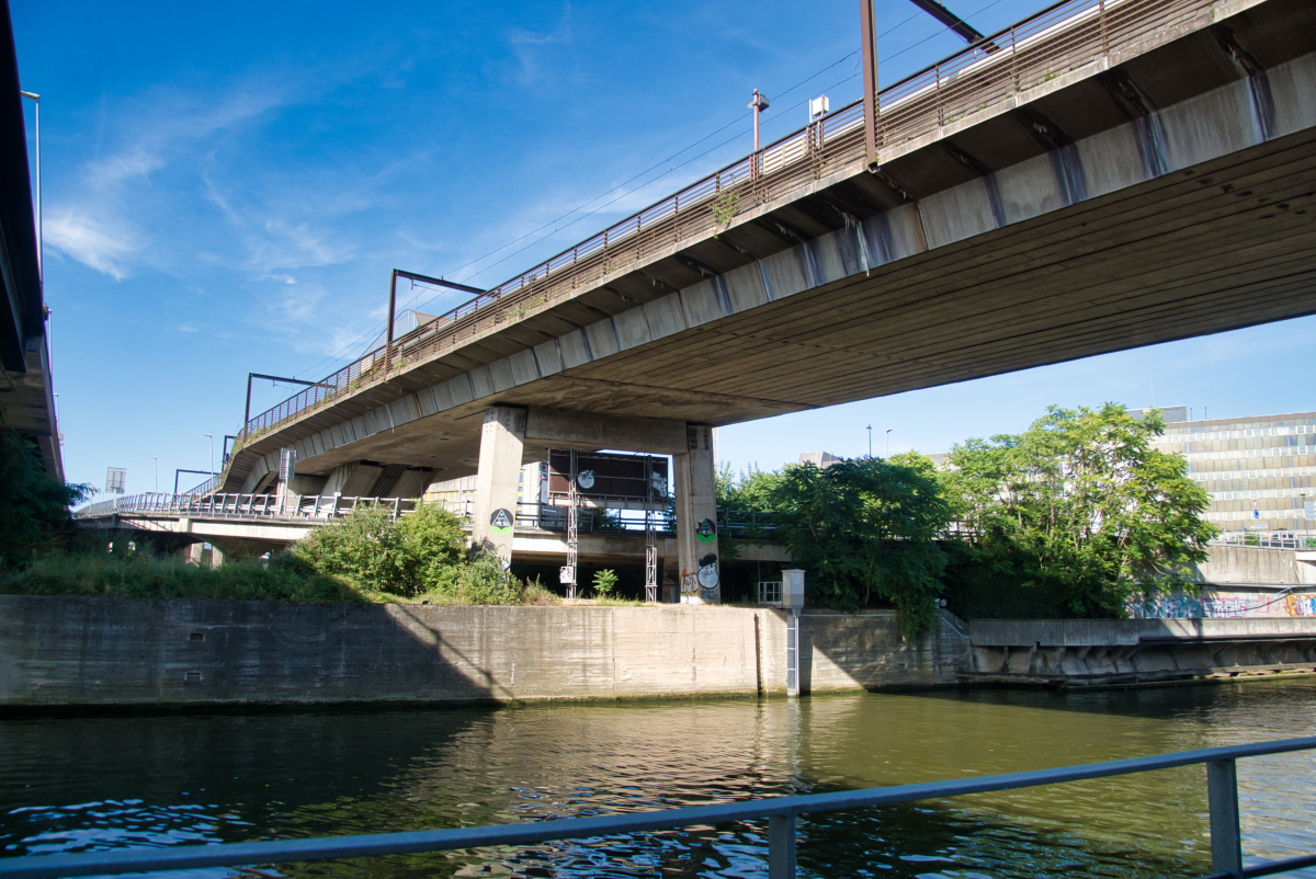 U-Bahnhof La Villette und Sambrebrücke 