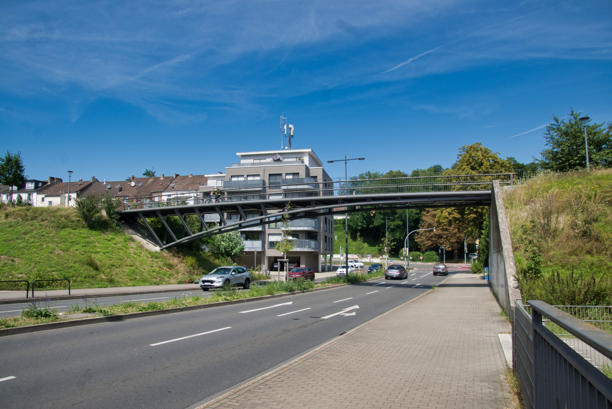 Fuß- und Radwegbrücke Faßstraße 