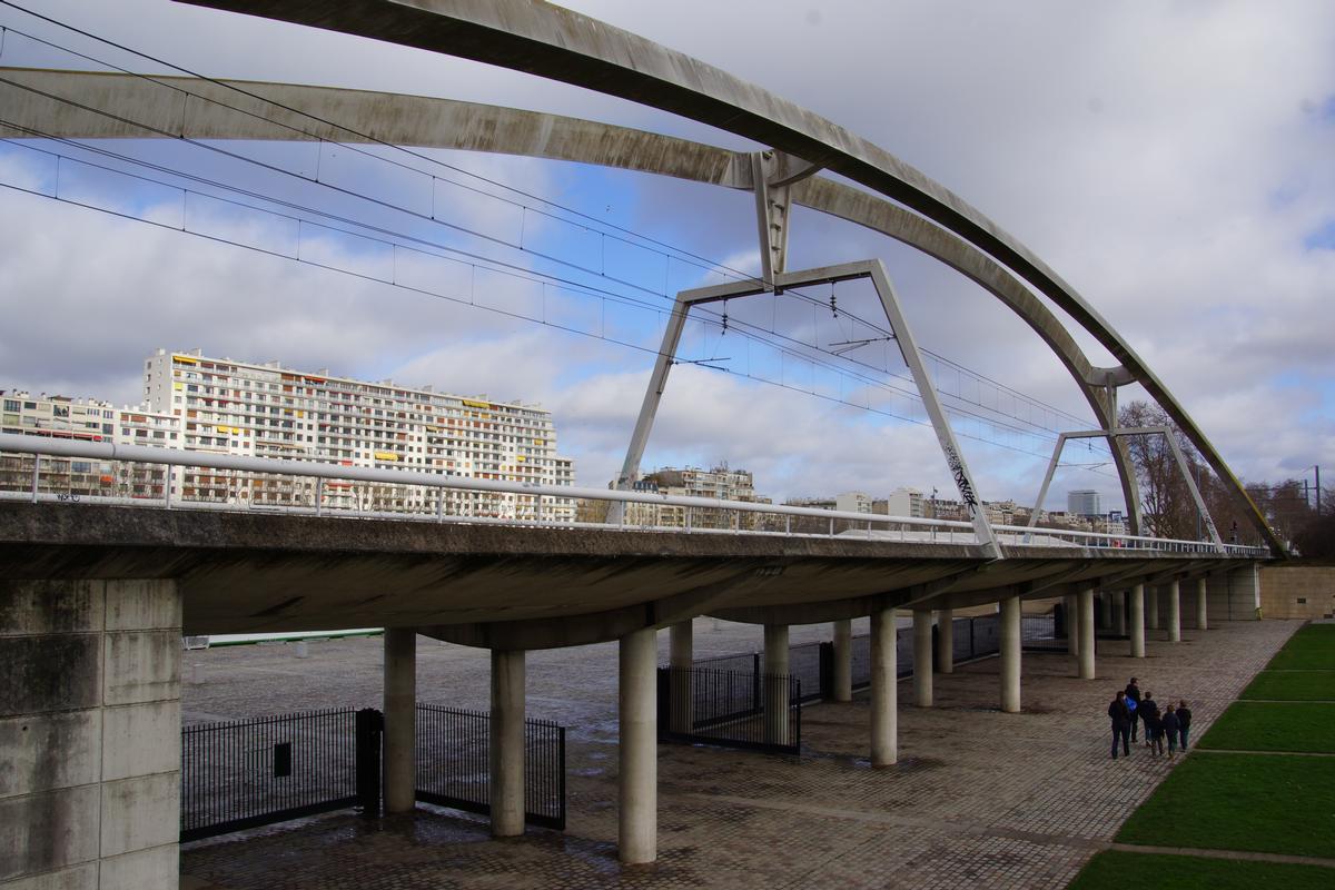 Viadukt am Quai André-Citroën 