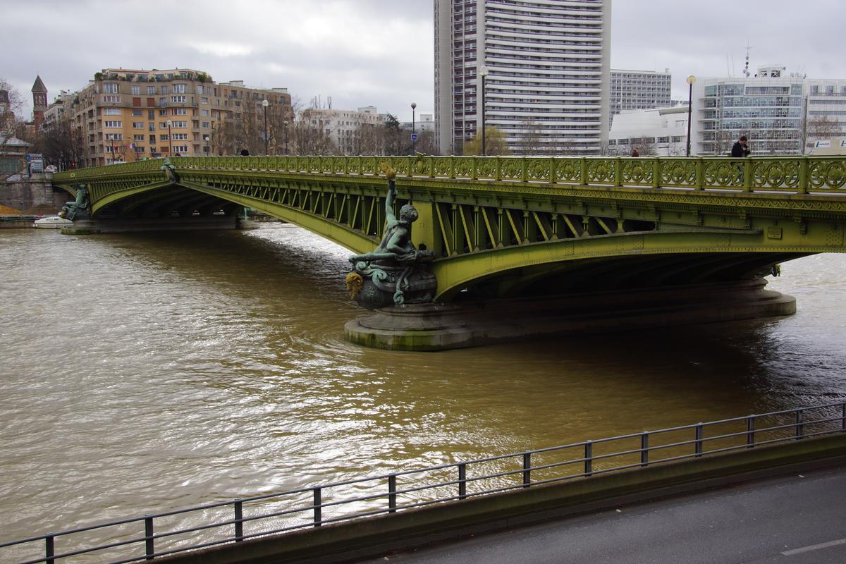 Pont Mirabeau (Paris (15 ème )/Paris (16 ème ), 1896) Structurae