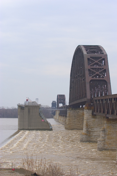 Pennsylvania Railroad Bridge, Louisville Pennsylvania Railroad Bridge located over the Ohio river between Louisville (Kentucky) and Jeffersonville (Indiana)