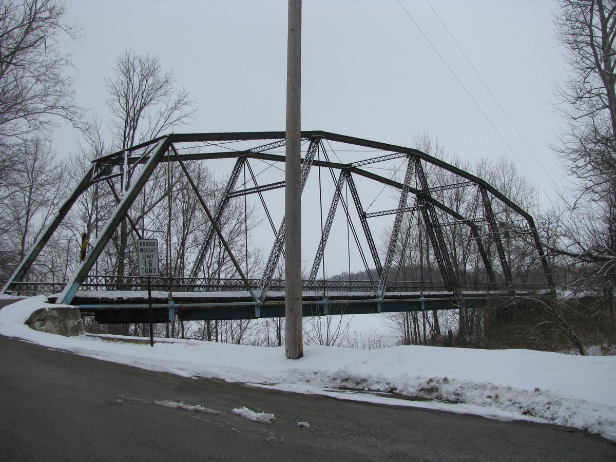 Seven Mile Creek TR 331 Bridge 