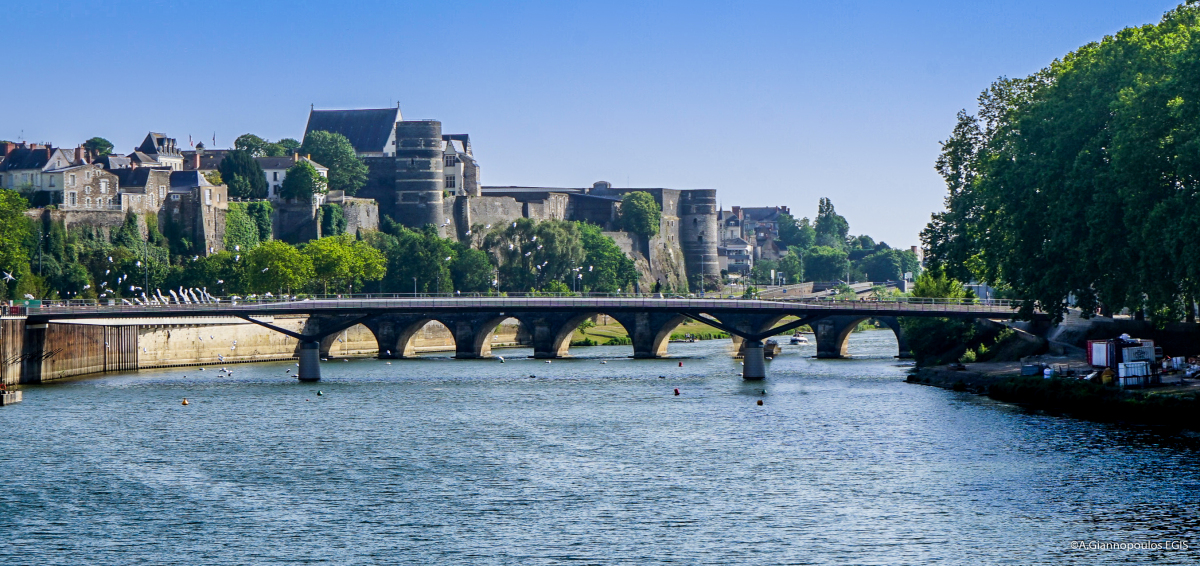 Pont des Arts et Métiers 