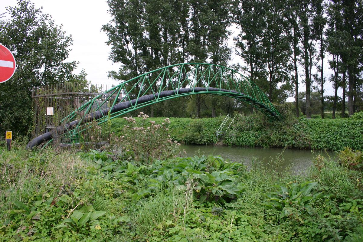 Rohrbrücke über den Obergraben 
