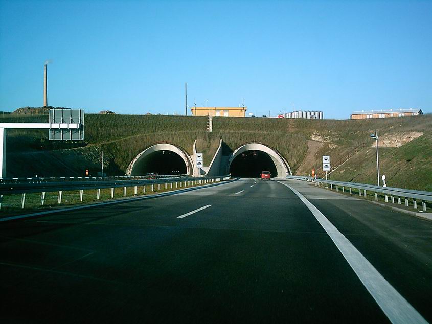 Tunnel Coschütz, Tunneleinfahrt Süd 